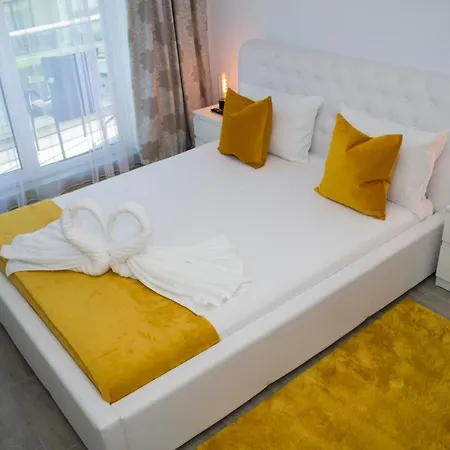 Yellow Sun Apartament Appartement *