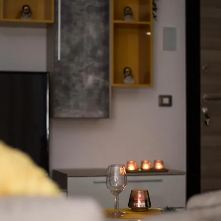 Appartement Yellow Sun Apartament