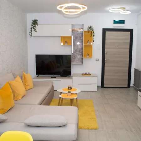 Appartement Yellow Sun Apartament *